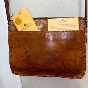 NWT Patricia Nash Nazaire Heritage Leather Crossbody